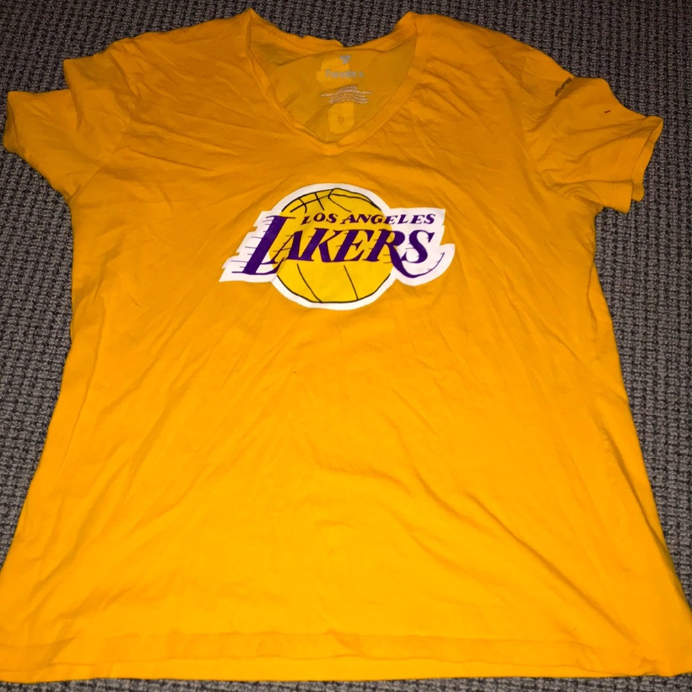 Los Angeles Lakers‎ tee #LeBron